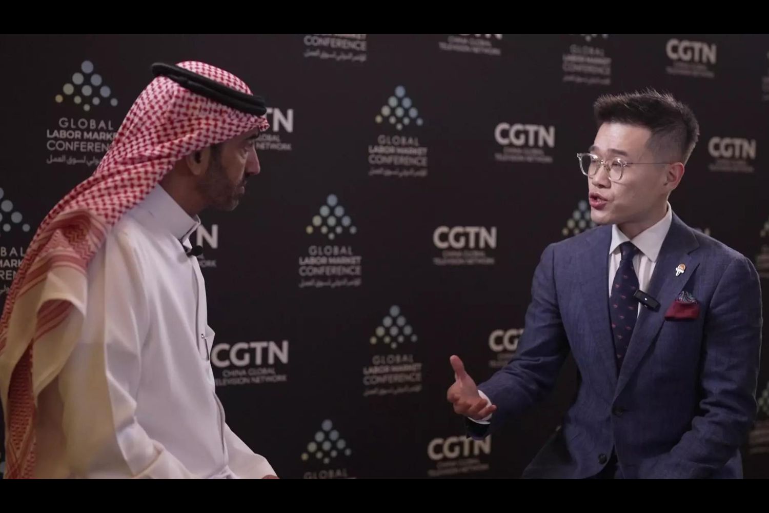 How can China and Saudi Arabia work together to tackle challenges facing today’s global labor market, such as technological disruptions and education gap? Our reporter Xu Xinchen sat down with Saudi Arabia’s Minister of Human Resources and Social Development, who has said lessons and experiences from China are increasingly becoming valuable references.